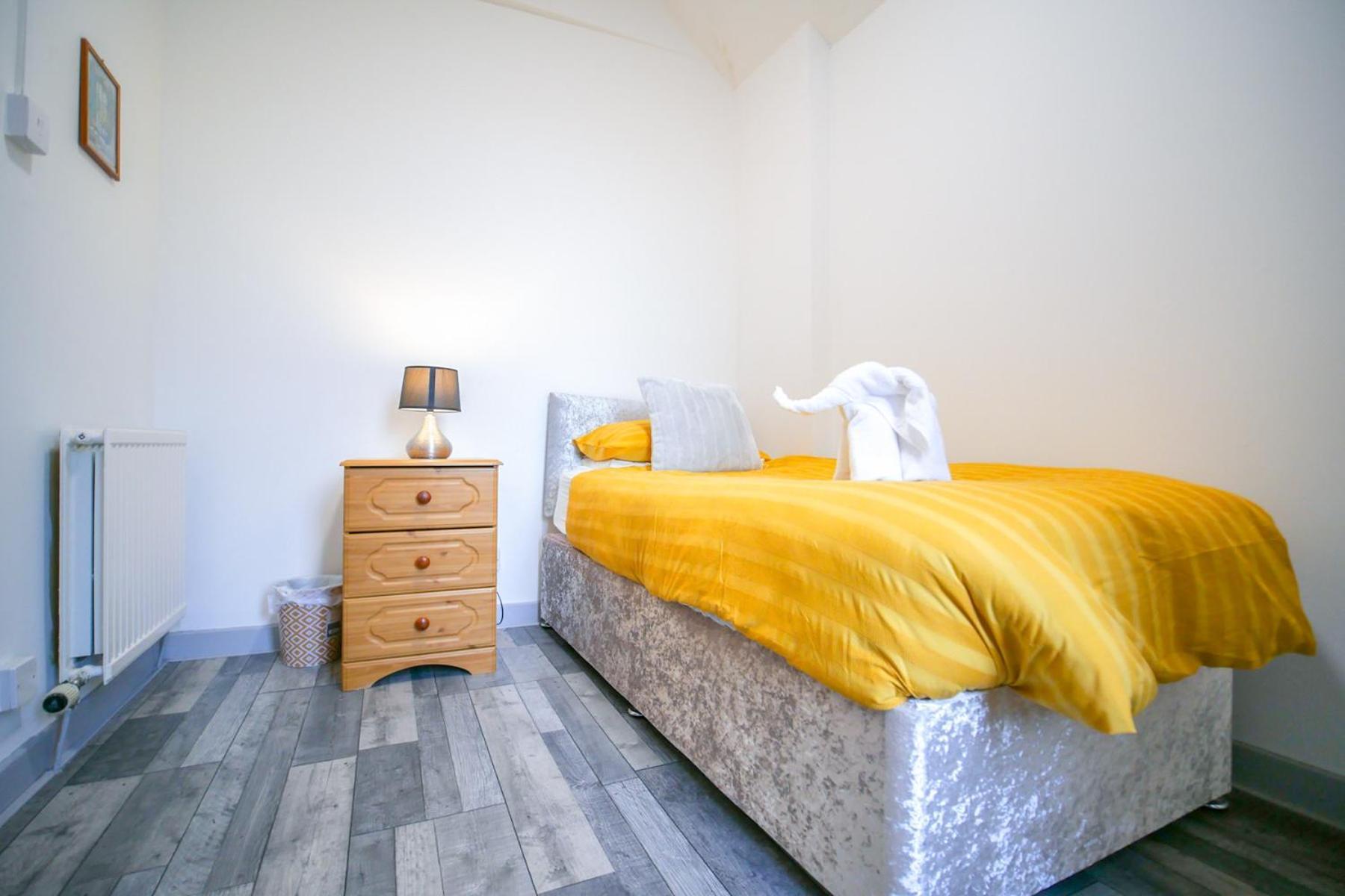 Telford Rd 5 Bedroom House Інвернесс Екстер'єр фото
