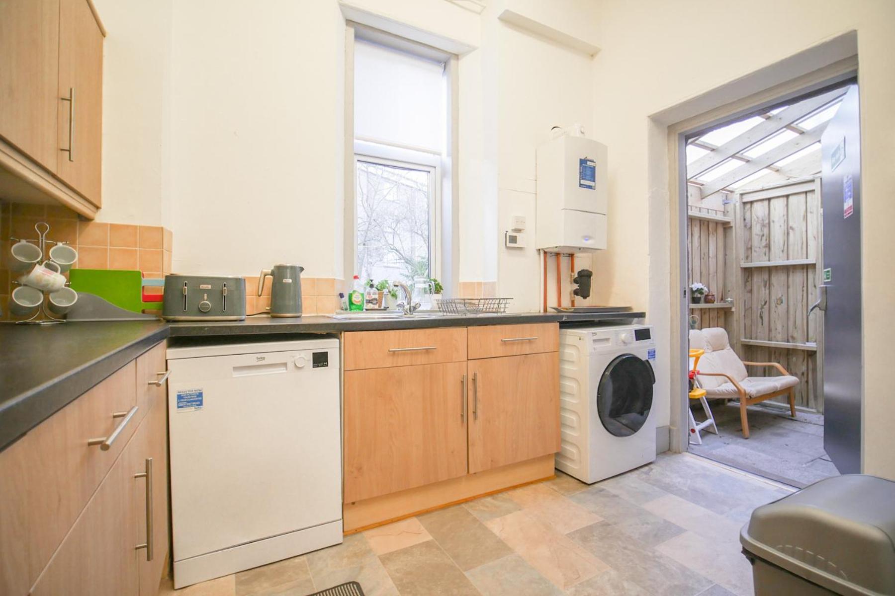 Telford Rd 5 Bedroom House Інвернесс Екстер'єр фото